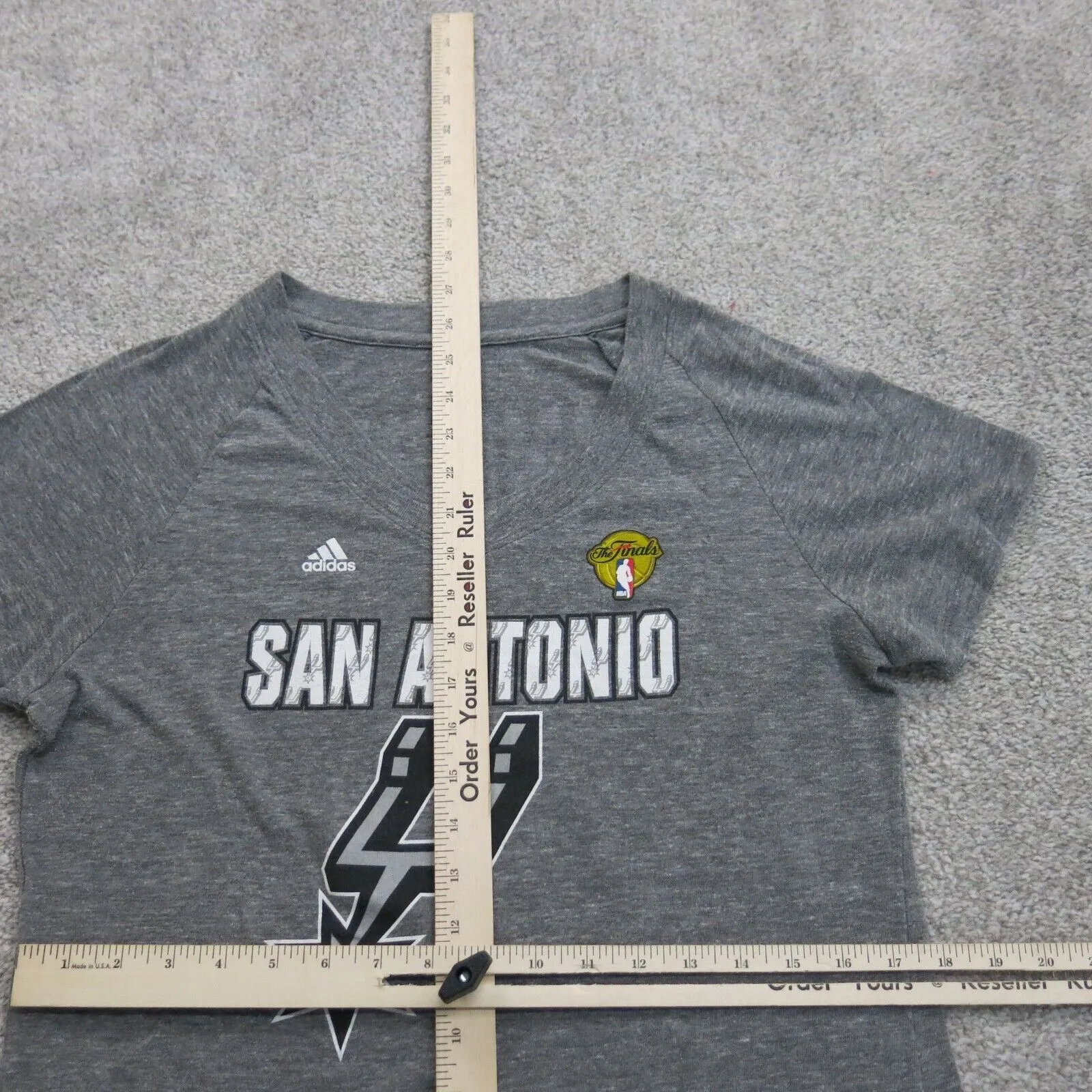 Adidas Mens T Shirt Top San Antonio Ginobili #20 Short Sleeve Logo Gray SZ XL