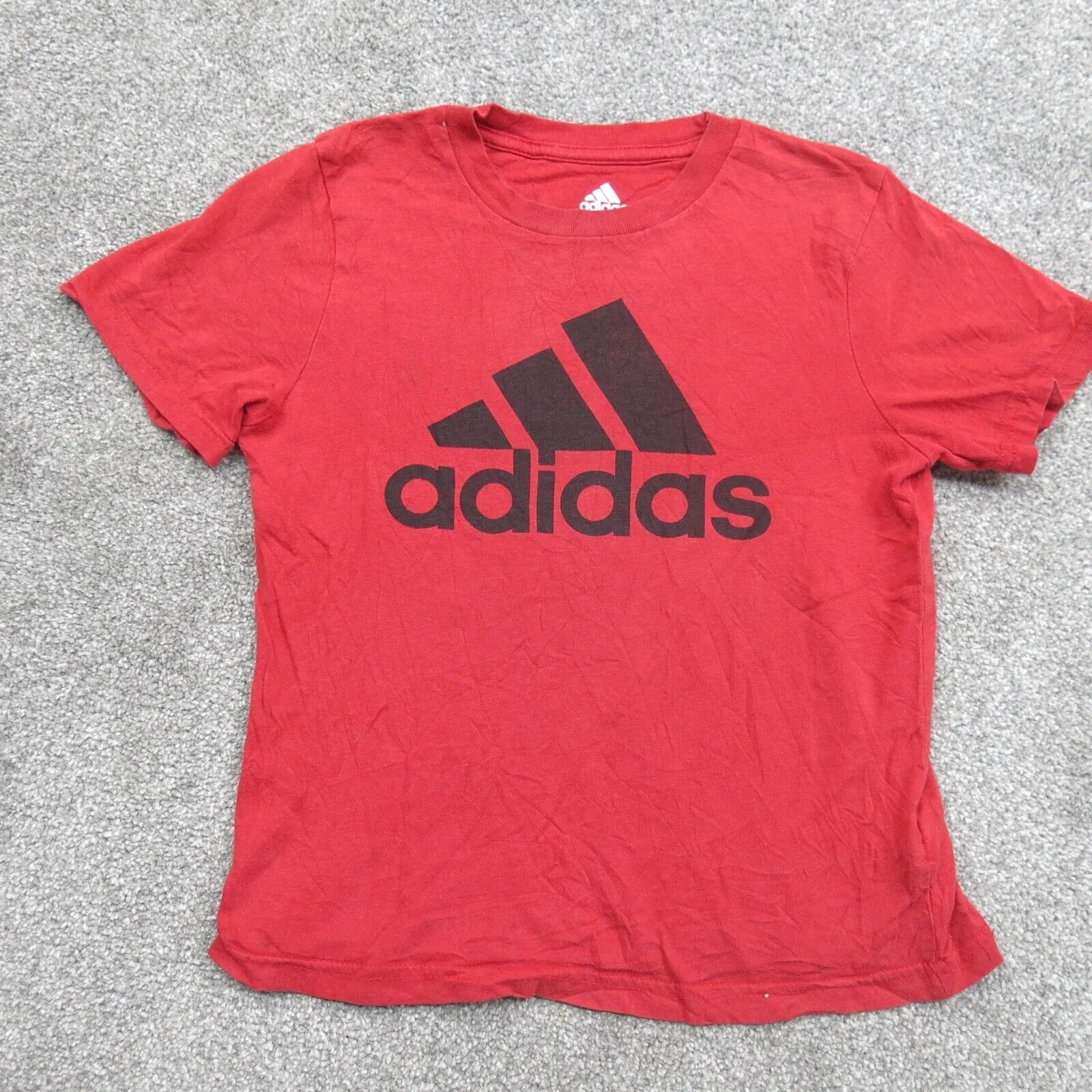 Adidas T-Shirt Kids Boys Size 5 Years Red Black Graphic Sports Logo Shirt