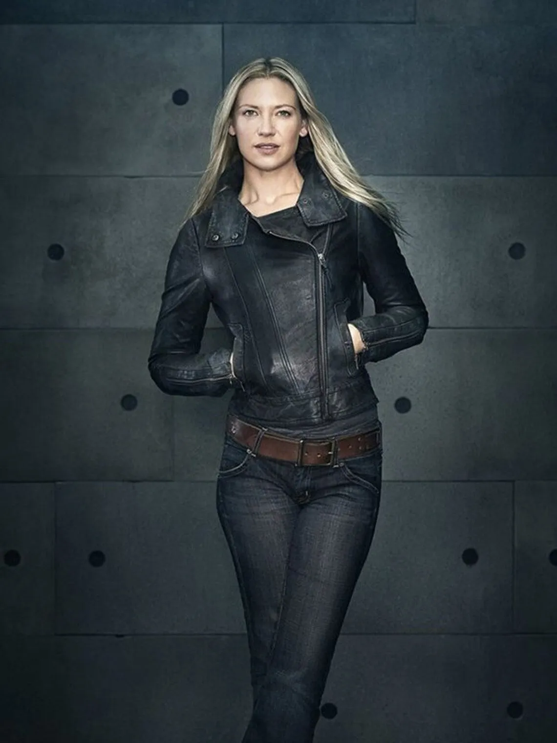 Anna Torv Fringe TV Series Black Leather Jacket | Women Celebrity Jacket