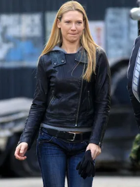 Anna Torv Fringe TV Series Black Leather Jacket | Women Celebrity Jacket