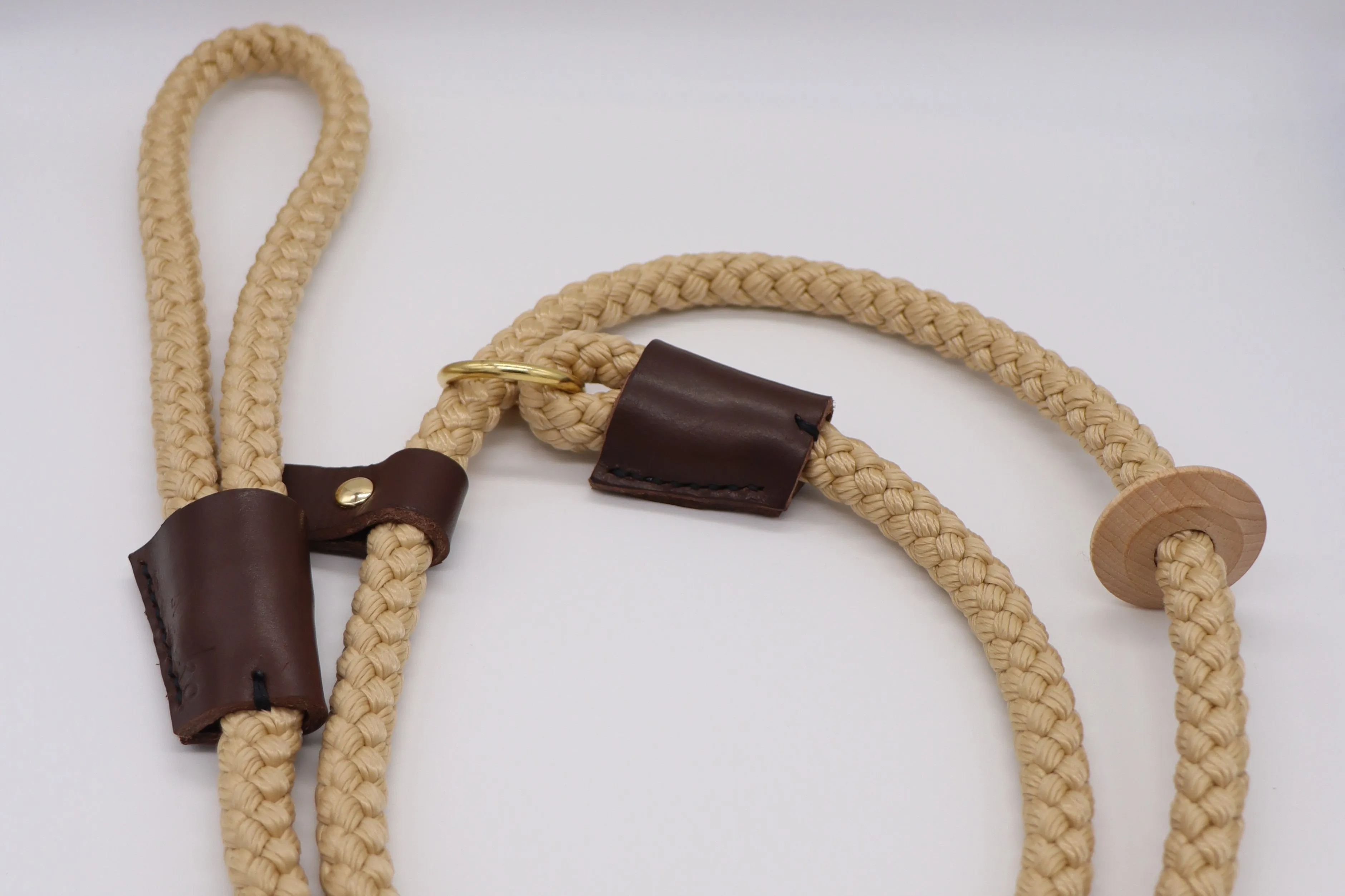 Hand sewn Slip Lead - Beige Rope with Leather and Wooden Stopper