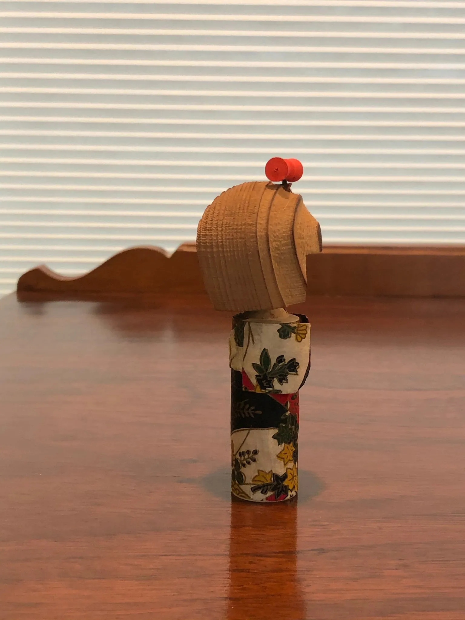 Kokeshi Wooden Doll - 4 inch