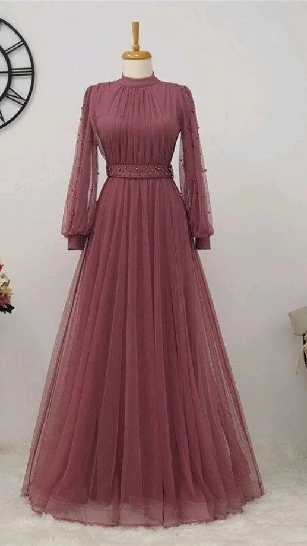 Long Sleeve Prom Dresses, A Line Prom Dresses, Tulle Evening Dresses, Sexy Prom Dresses, Evening Gowns With Pearls     fg5989