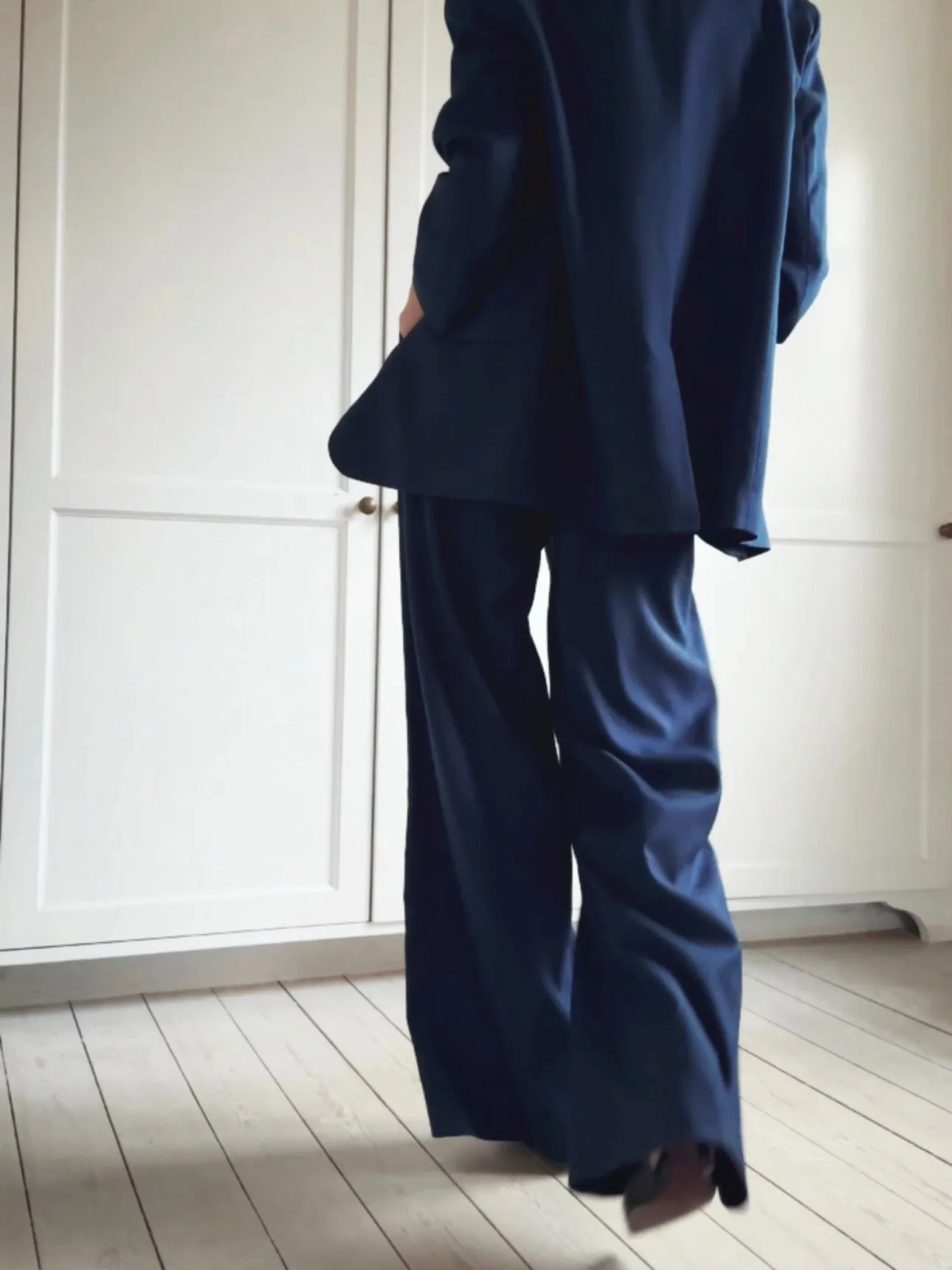 LOOSE SLACKS - DARK BLUE