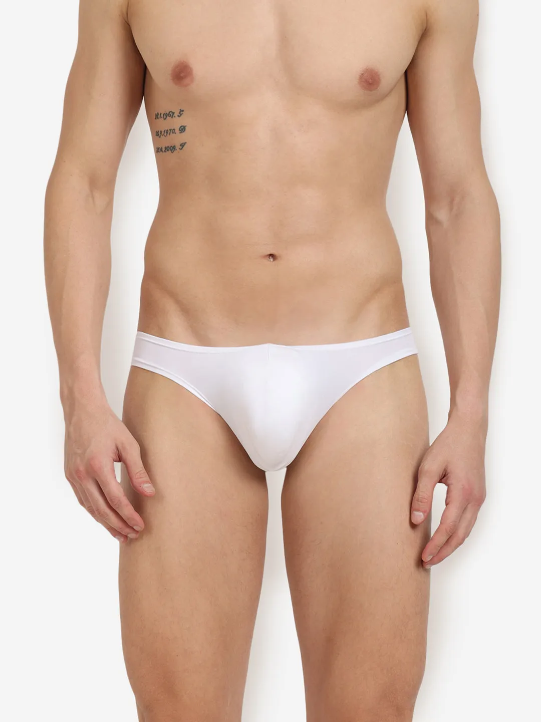 Semi-Seamless Featherlight Brief