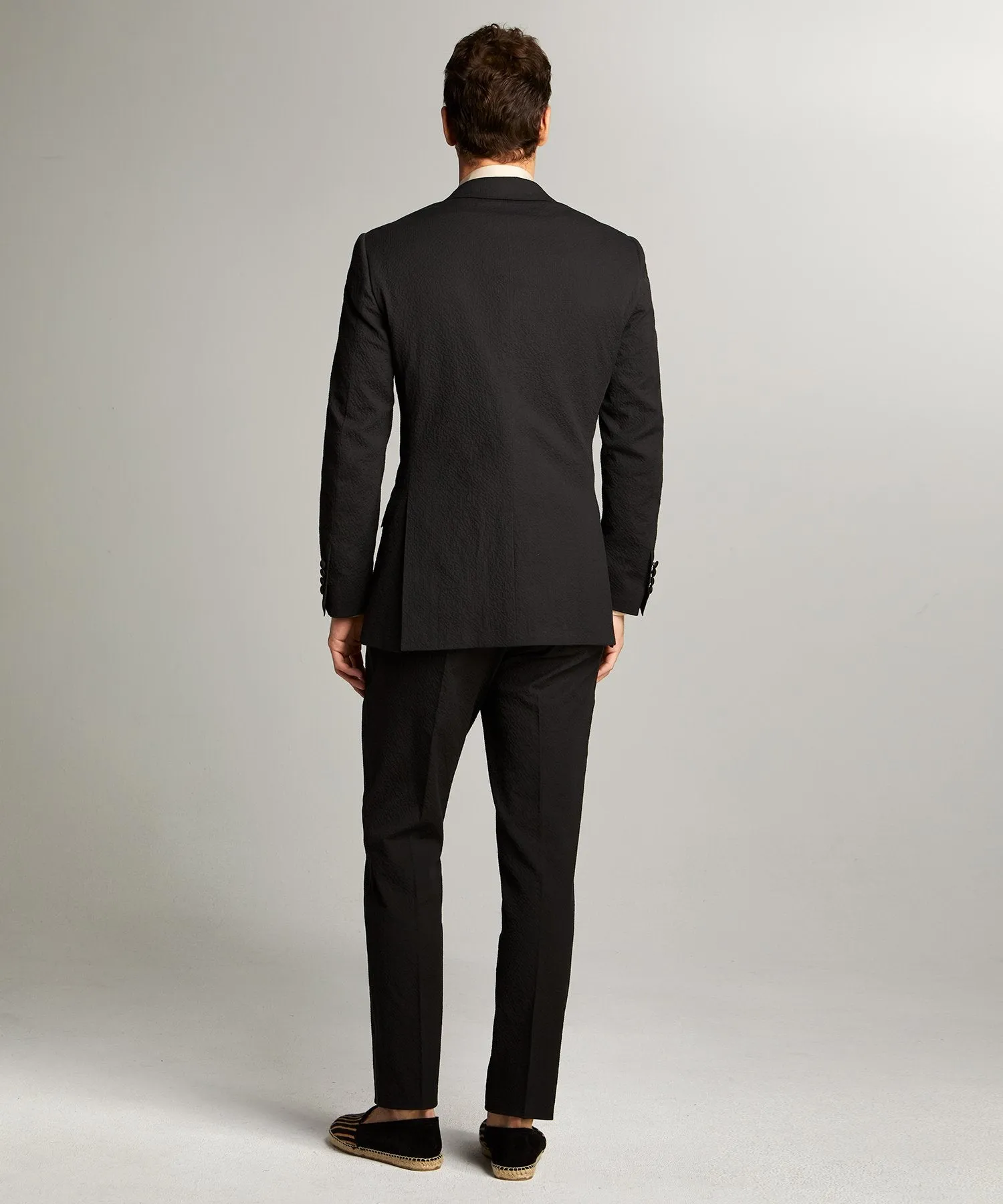 Sutton Peak Lapel Tuxedo Jacket in Italian Black Seersucker