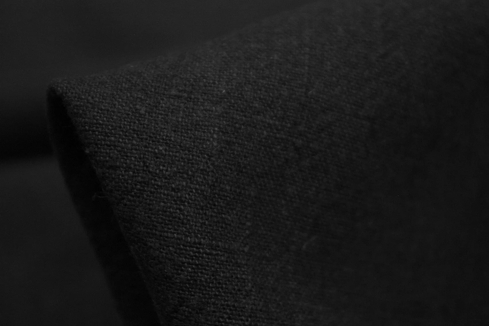 Togo Heavy Black Linen