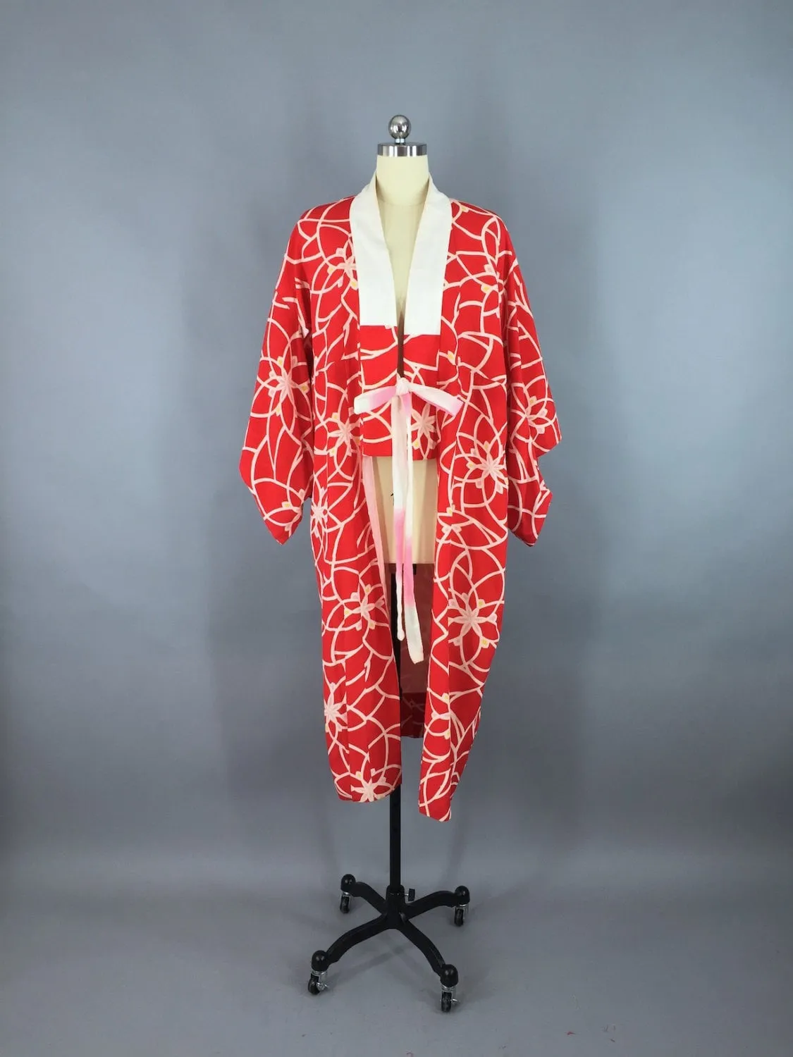 Vintage 1930s Silk Kimono Robe / Red & Pink Floral Print