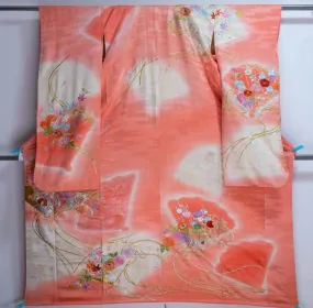 Vintage Embroidered Pink Furisode - Gold Embroidery Vintage Traditional Japanese Kimono Fan Sensu