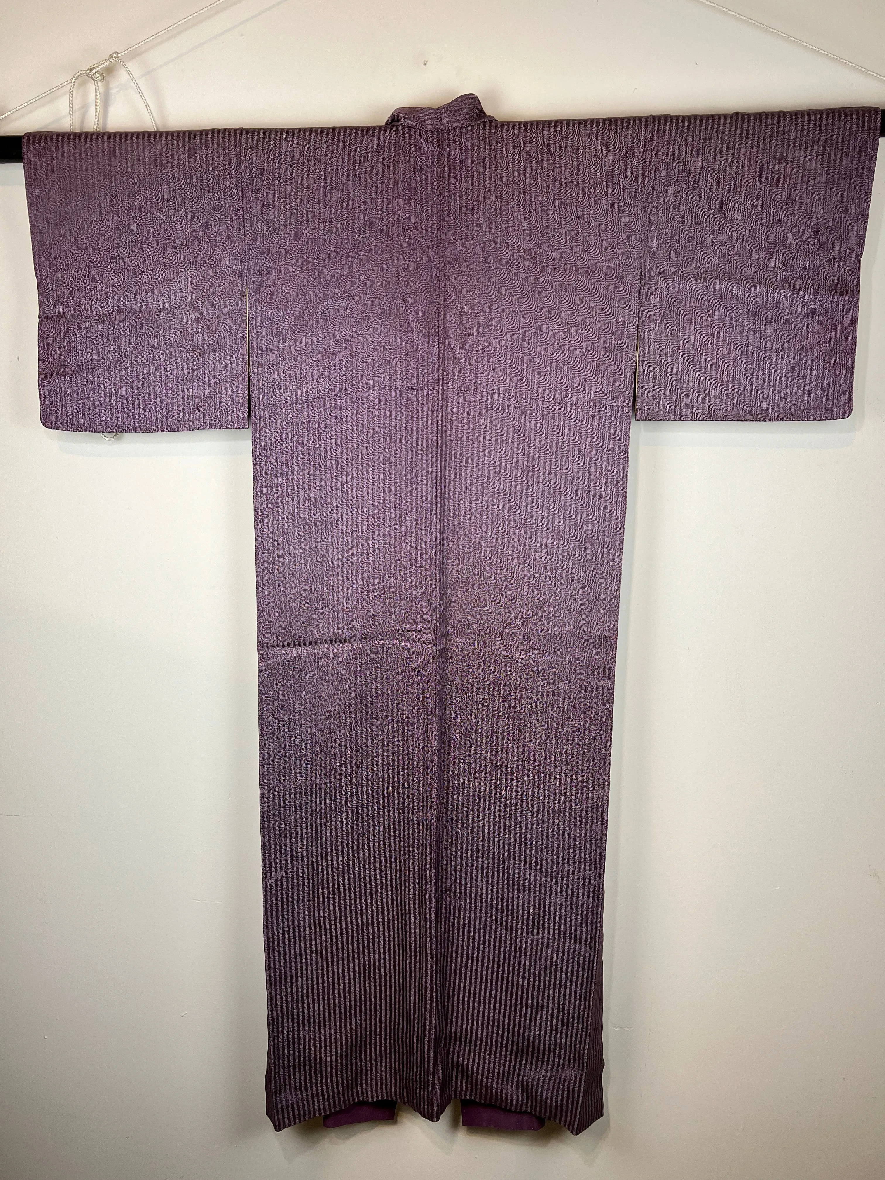 Vintage Japanese Silk Kimono Purple & White Wave Pattern 60"L