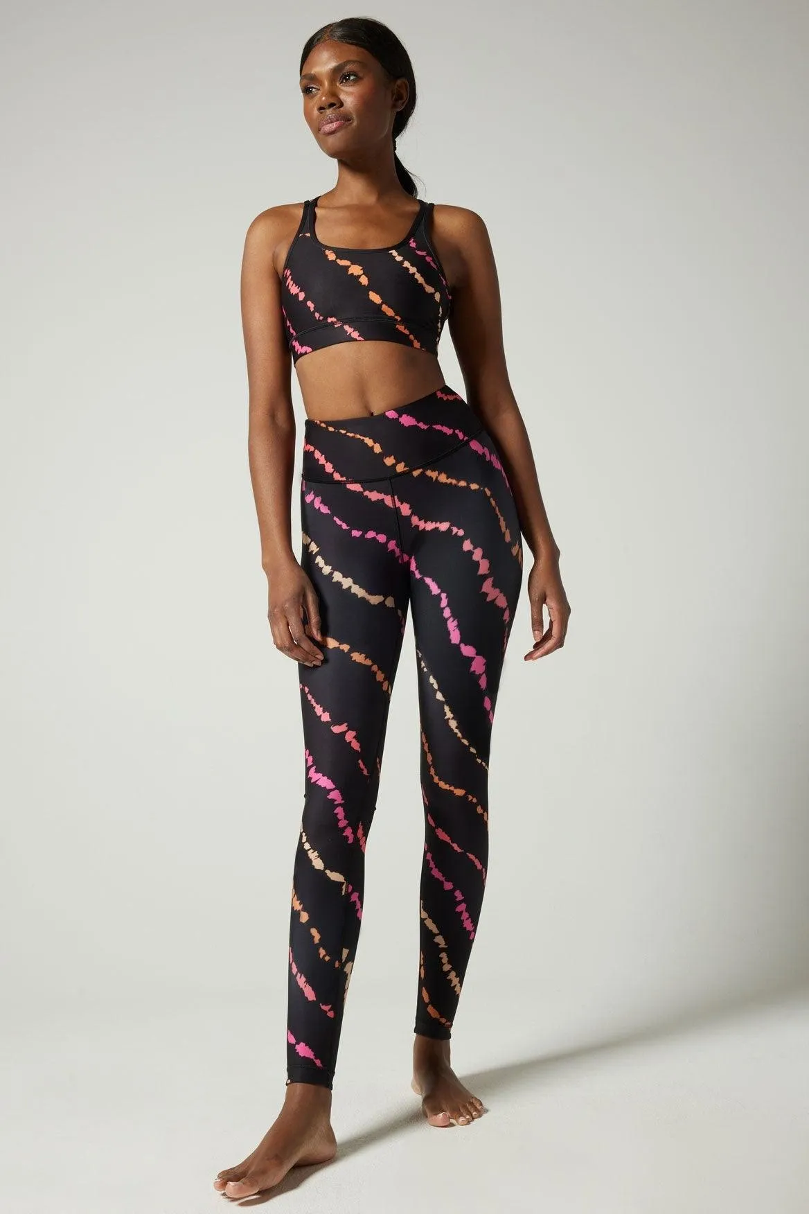 Wear It To Heart Aria Reversible Legging - Diagonal Tie Dye Black Multi